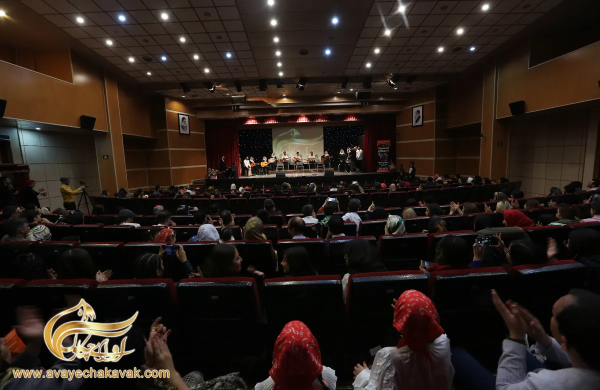 آموزش موسیقی برای بزرگسالان