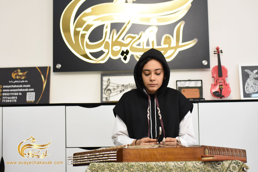 بهترین کلاس خصوصی سنتور تهران