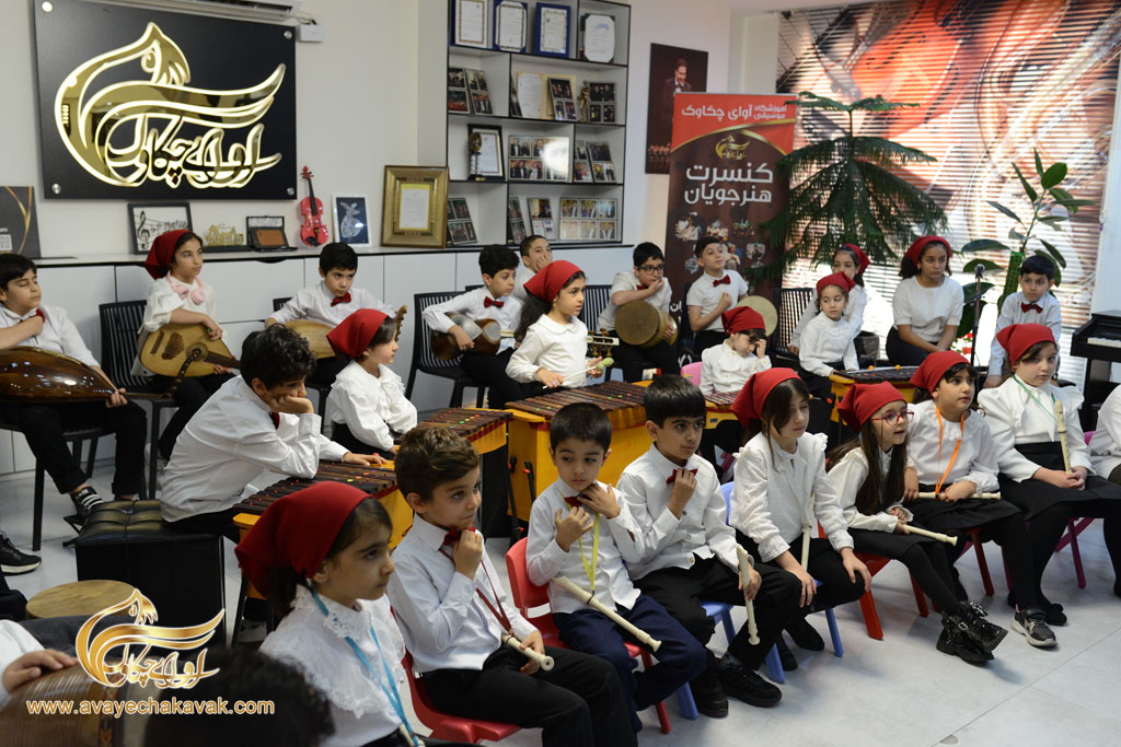 چالش‌ها و فرصت‌های آموزش موسیقی کودک