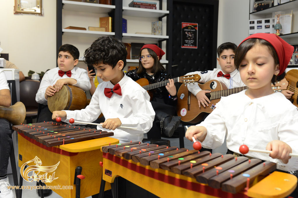 تمرینات کوتاه برای کودکان: چطور هر روز ۱۰ دقیقه تمرین موسیقی داشته باشیم؟