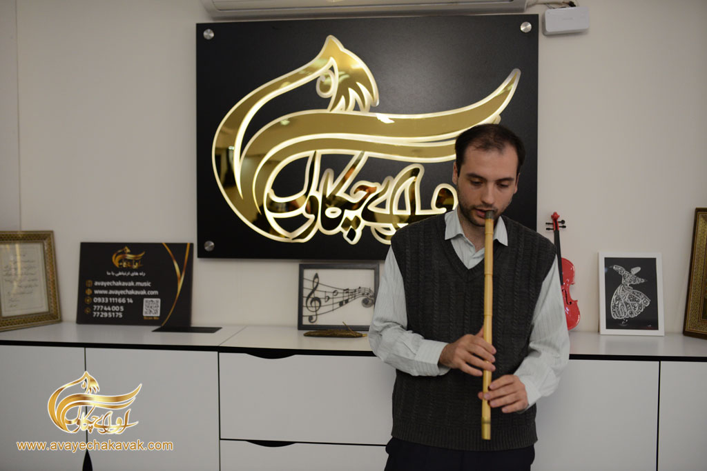 آشنایی با سبک‌های موسیقی و تأثیر آن‌ها بر سلیقه و مسیر هنری هنرجو